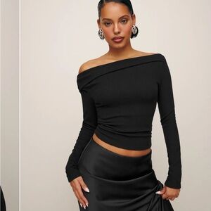 Reformation Black Off-Shoulder Long Sleeve Top XL